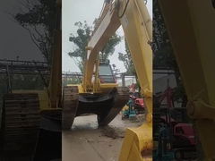Komatsu PC200-8 এক্সকাভেটর ডিসপ্লে ভিডিও